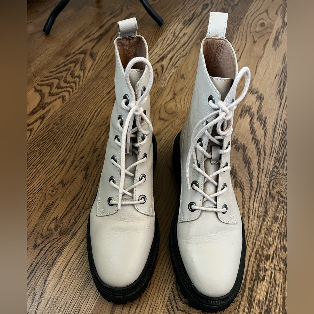 Madewell Rayna Lace Up Cream Lug Sole Combat Boots Size 7 - Picture 2 of 13